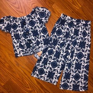 2for$10🐶 Navy & white girls 2 pc set